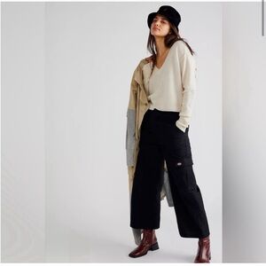 Free people Stellar  V neck sweater cashmere pullover S in cream